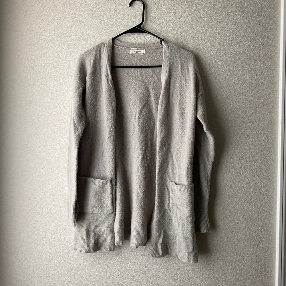 Cardigan Grey
